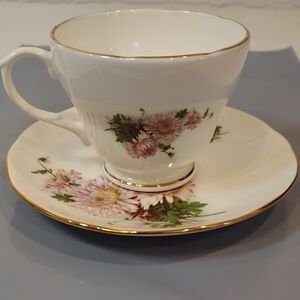 Duchess Fine Bone China England Floral Tea Cup And Saucer Pink‎ Flowers